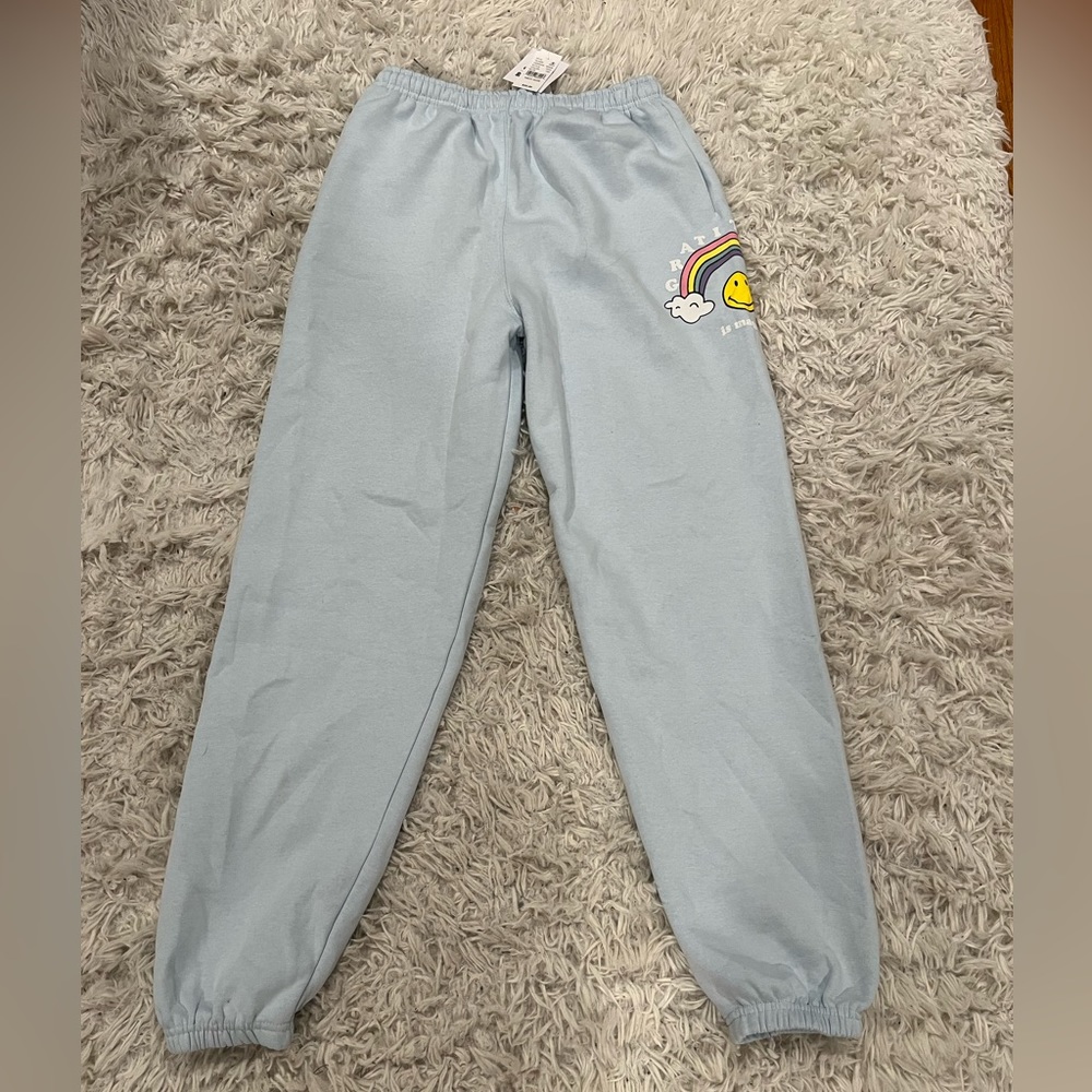 Hello daisy sweatpants NWT